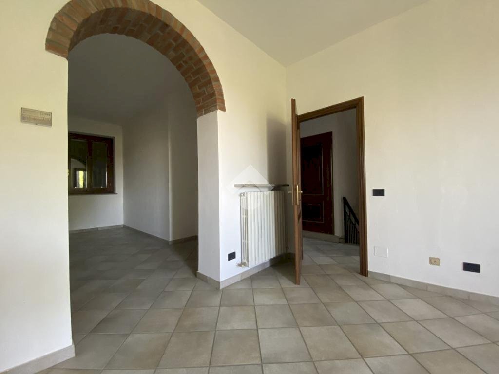 casa indipendente in vendita ad Isola Sant'Antonio