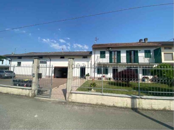 appartamento in vendita ad Isola Sant'Antonio
