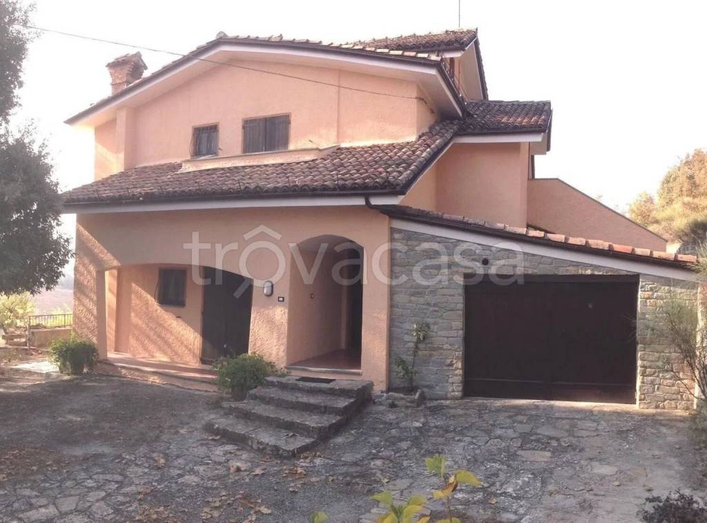 casa indipendente in vendita a Lerma