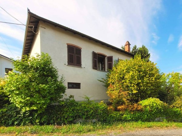 casa indipendente in vendita a Lerma