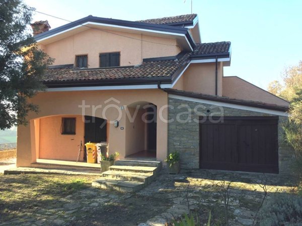 casa indipendente in vendita a Lerma