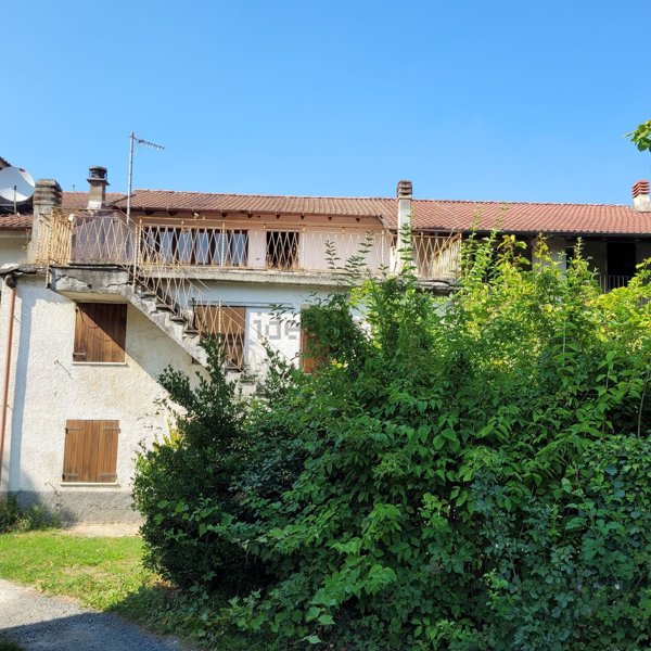 casa indipendente in vendita a Lerma in zona Mascatagliata