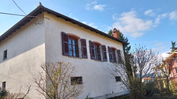 casa indipendente in vendita a Lerma