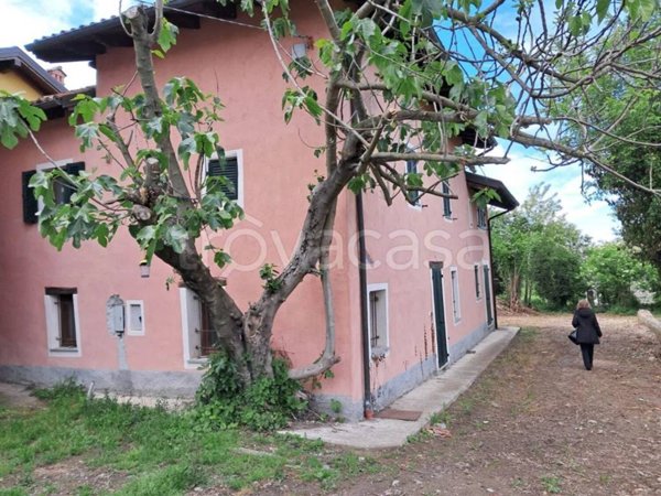 casa indipendente in vendita a Lerma in zona Mascatagliata