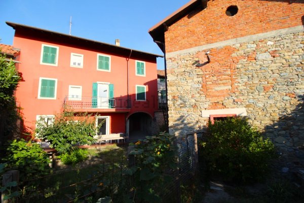 casa indipendente in vendita a Lerma