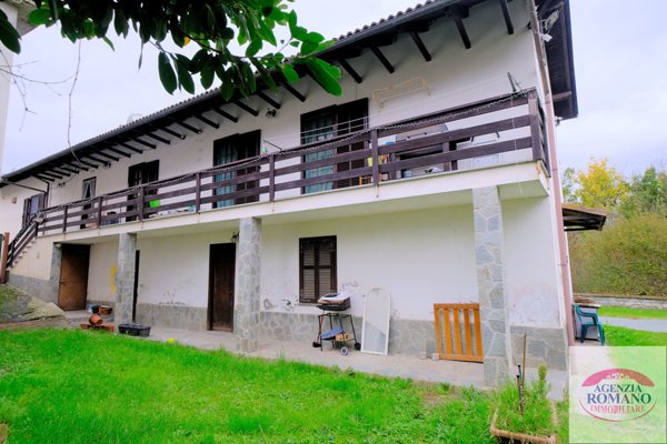 casa indipendente in vendita a Malvicino