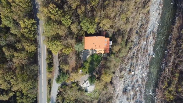casa indipendente in vendita a Malvicino in zona Isolabuona
