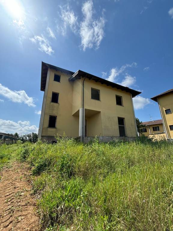 casa indipendente in vendita a Masio