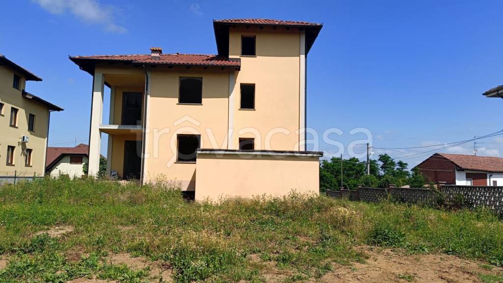casa indipendente in vendita a Masio