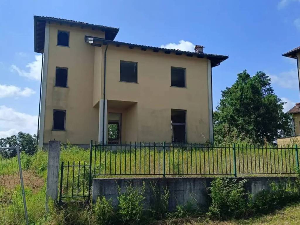 casa indipendente in vendita a Masio in zona Abazia