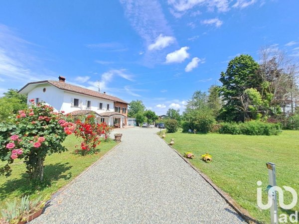 casa indipendente in vendita a Masio in zona Abazia