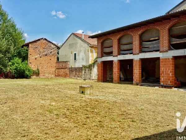 casa indipendente in vendita a Masio