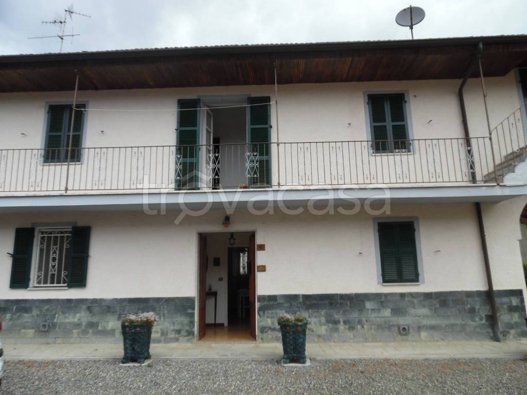 casa indipendente in vendita a Melazzo in zona Arzello