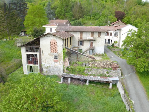 casa indipendente in vendita a Melazzo