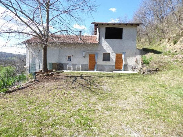 casa indipendente in vendita a Melazzo