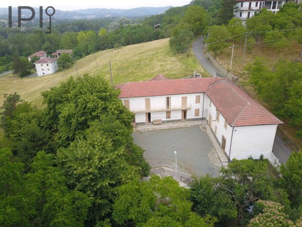casa indipendente in vendita a Melazzo