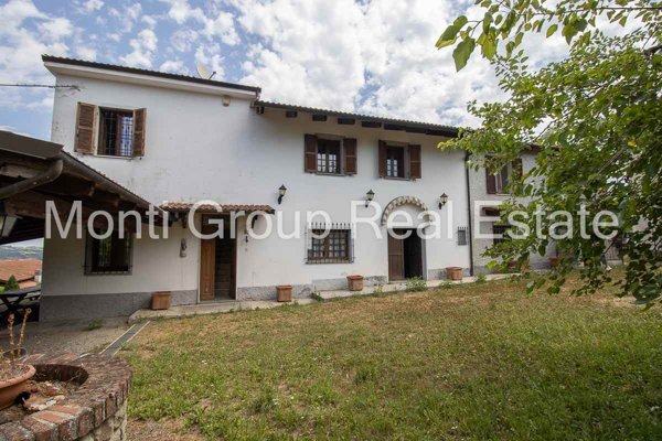 casa indipendente in vendita a Melazzo