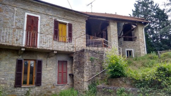 casale in vendita a Melazzo