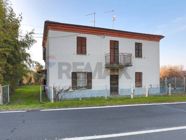 casa indipendente in vendita a Melazzo in zona Arzello