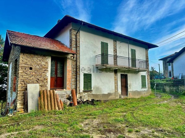 casa indipendente in vendita a Melazzo