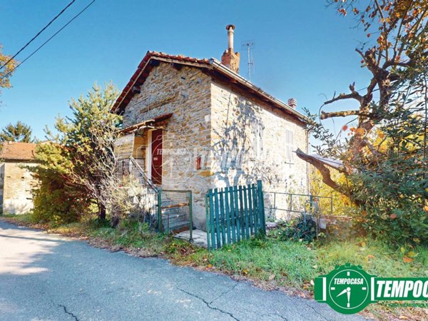 casa indipendente in vendita a Melazzo in zona Arzello