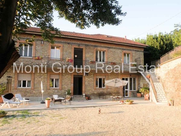 casa indipendente in vendita a Melazzo