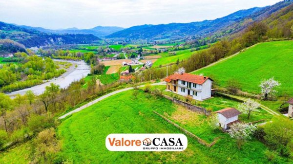 casa indipendente in vendita a Melazzo in zona Arzello