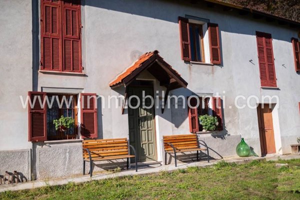 casale in vendita a Melazzo in zona Arzello