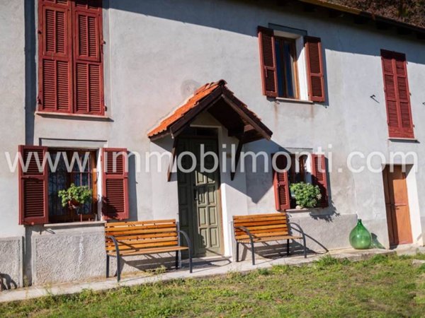 casa indipendente in vendita a Melazzo