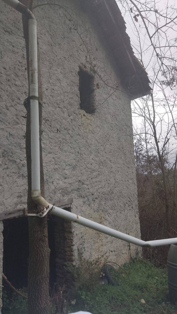 casa indipendente in vendita a Merana