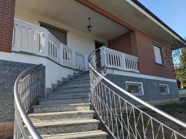 casa indipendente in vendita a Mirabello Monferrato