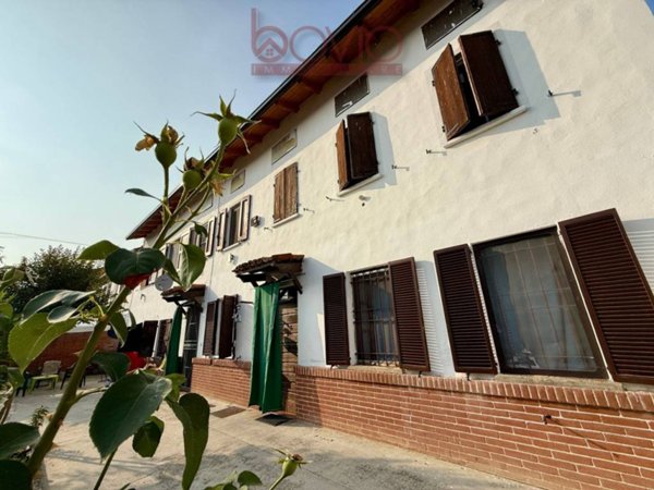 casa indipendente in vendita a Mirabello Monferrato