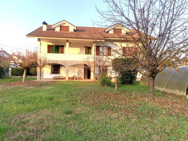 casa indipendente in vendita a Molare