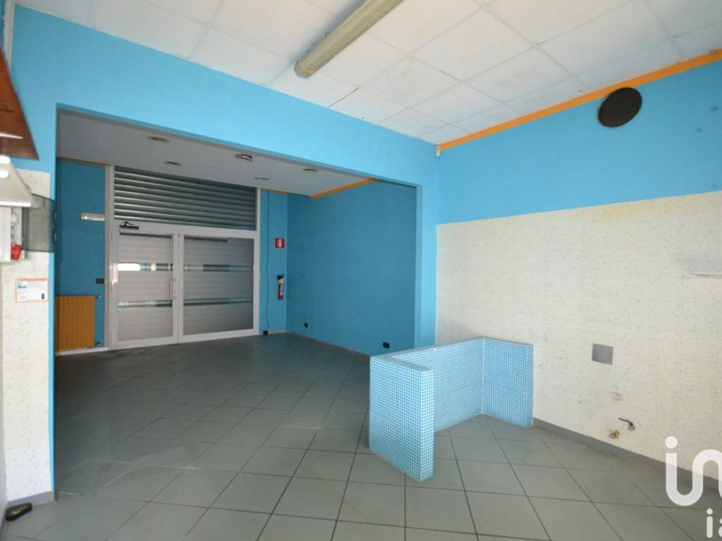 locale di sgombero in vendita a Molare