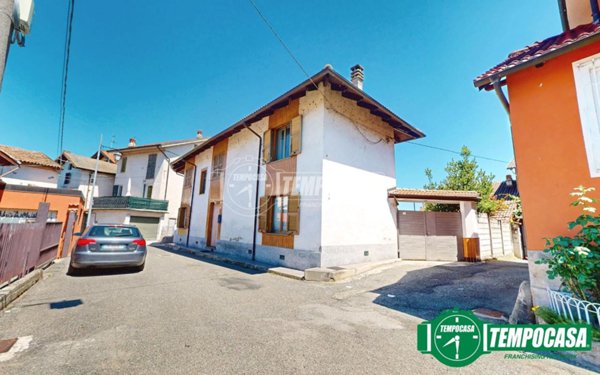 casa indipendente in vendita a Molare