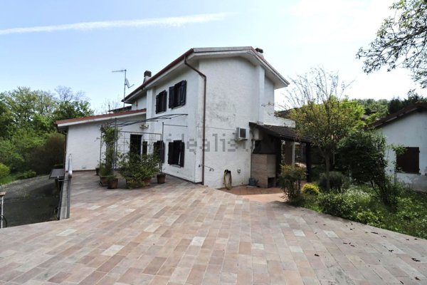 casa indipendente in vendita a Molare