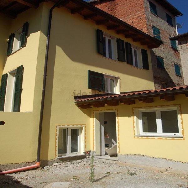 casa indipendente in vendita a Molare