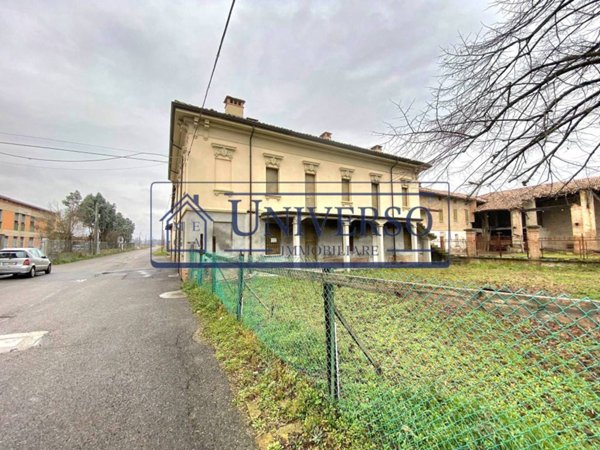 casa indipendente in vendita a Molino dei Torti