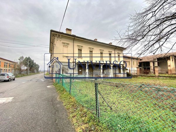 casa indipendente in vendita a Molino dei Torti