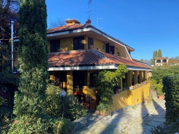 casa indipendente in vendita a Mombello Monferrato