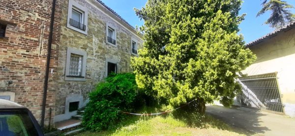 casa indipendente in vendita a Mombello Monferrato in zona Pozzengo