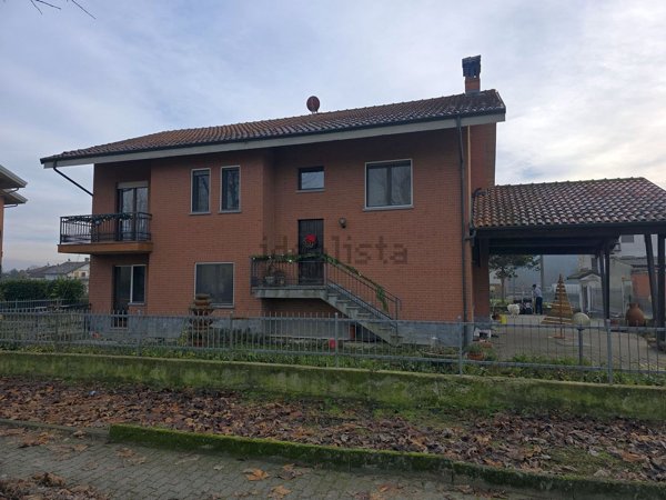casa indipendente in vendita a Mombello Monferrato