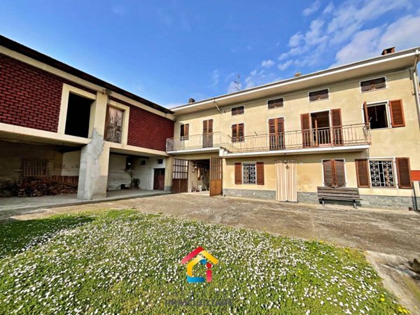 casa indipendente in vendita a Mombello Monferrato in zona Casalino