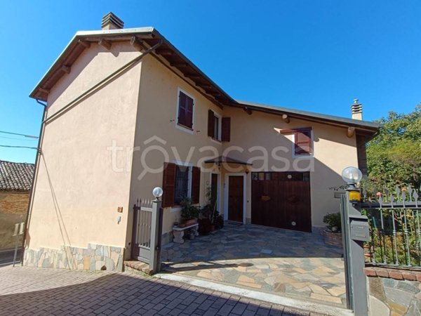 casa indipendente in vendita a Mombello Monferrato in zona Pozzengo