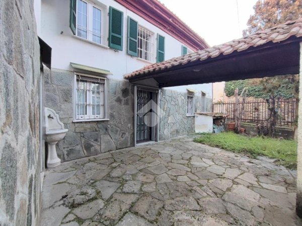 casa indipendente in vendita a Momperone in zona San Vittore