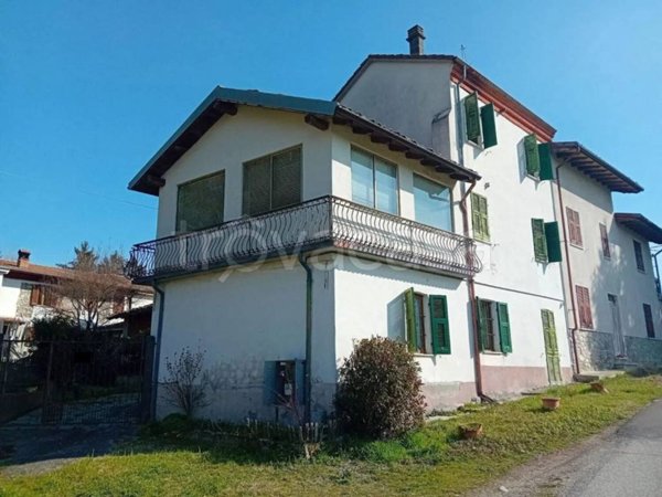casa indipendente in vendita a Momperone in zona San Vittore