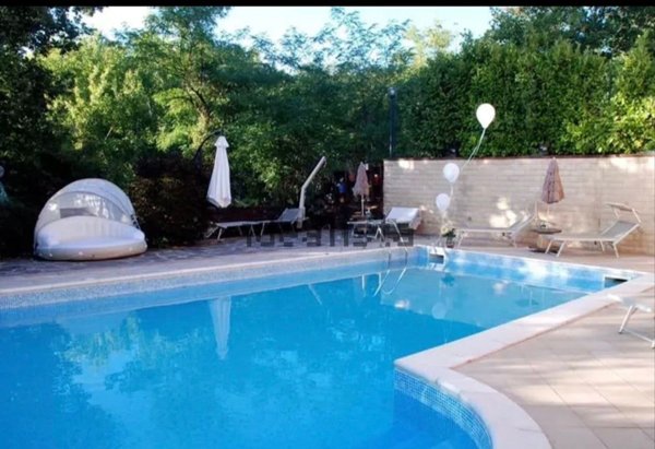 casa indipendente in vendita a Momperone in zona Rivabella