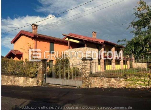 appartamento in vendita a Momperone