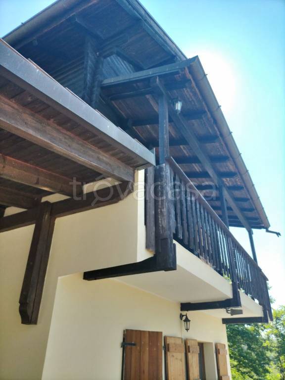 casa indipendente in vendita a Momperone in zona Ramata
