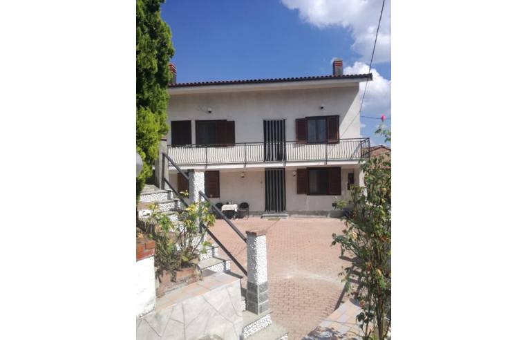 casa indipendente in vendita a Moncestino